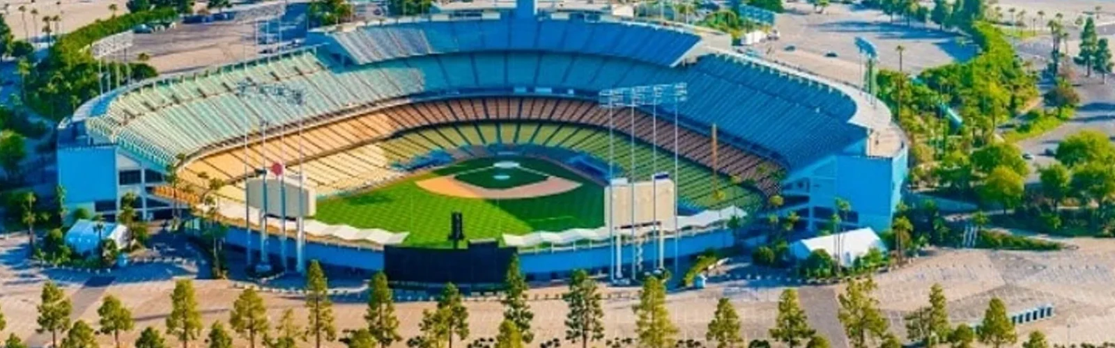 Where to Stay Near Dodger Stadium: The Best Hotel Options